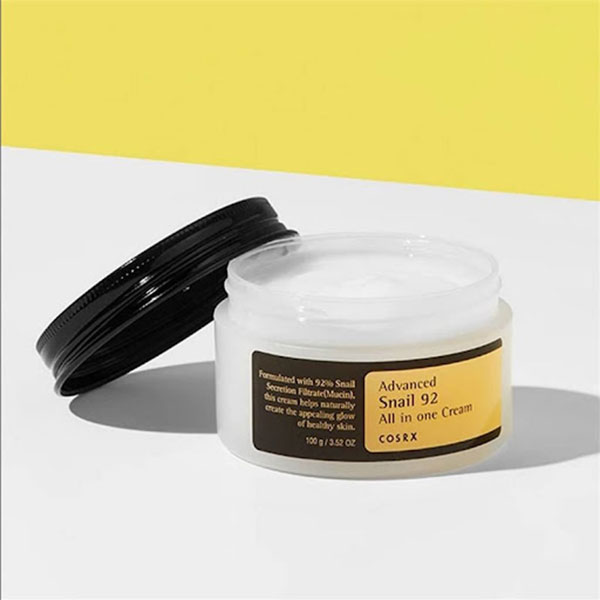 کرم ترمیم و روشن کننده موسین حلزون کوزارکس